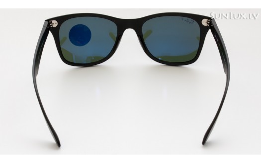 Ray-Ban Wayfarer Liteforce Polarised (RB4195 601S9A 52mm) saules brilles